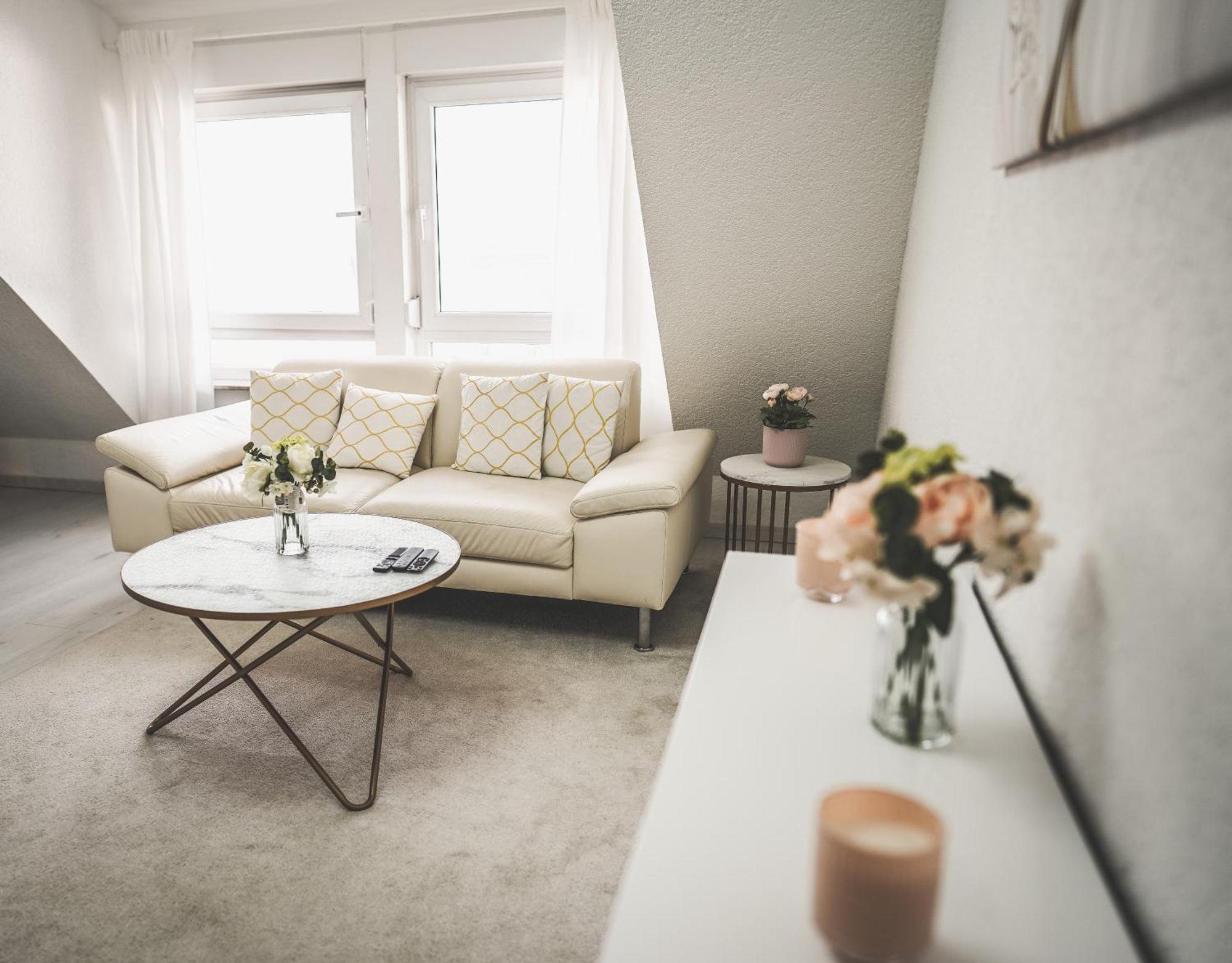Luxus Maisonette Wohnung Am See, Wehome Premium Sankt Leon-Rot Exterior photo